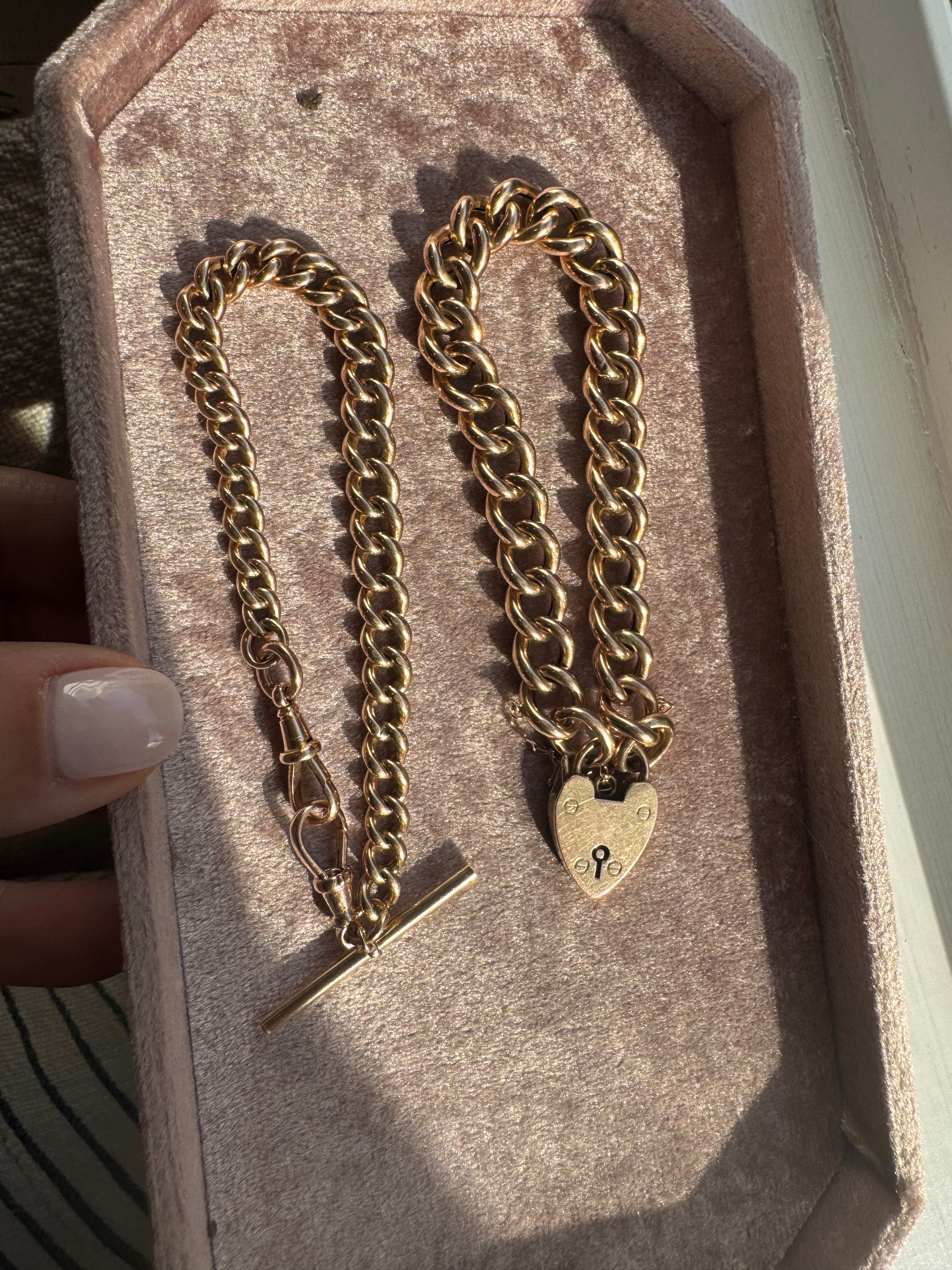 Solid 9ct Antique Curb Bracelet