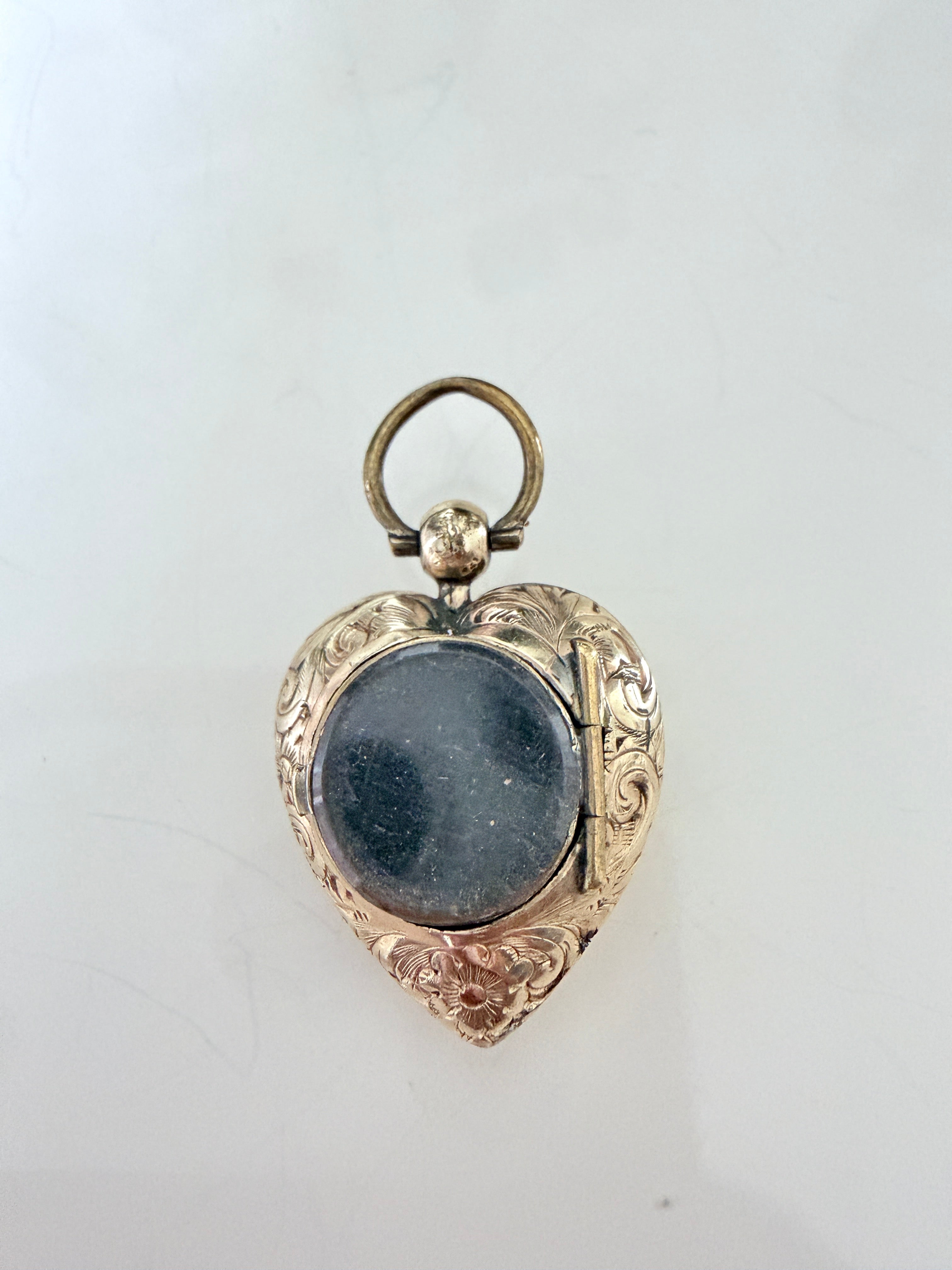 Victorian Rolled Gold Turquoise Forget-Me-Not Heart Locket
