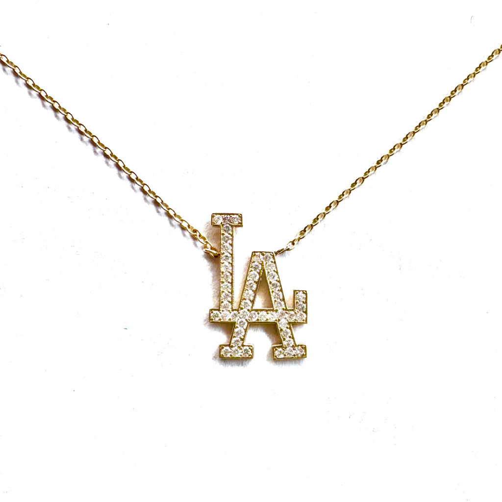 We love LA necklace