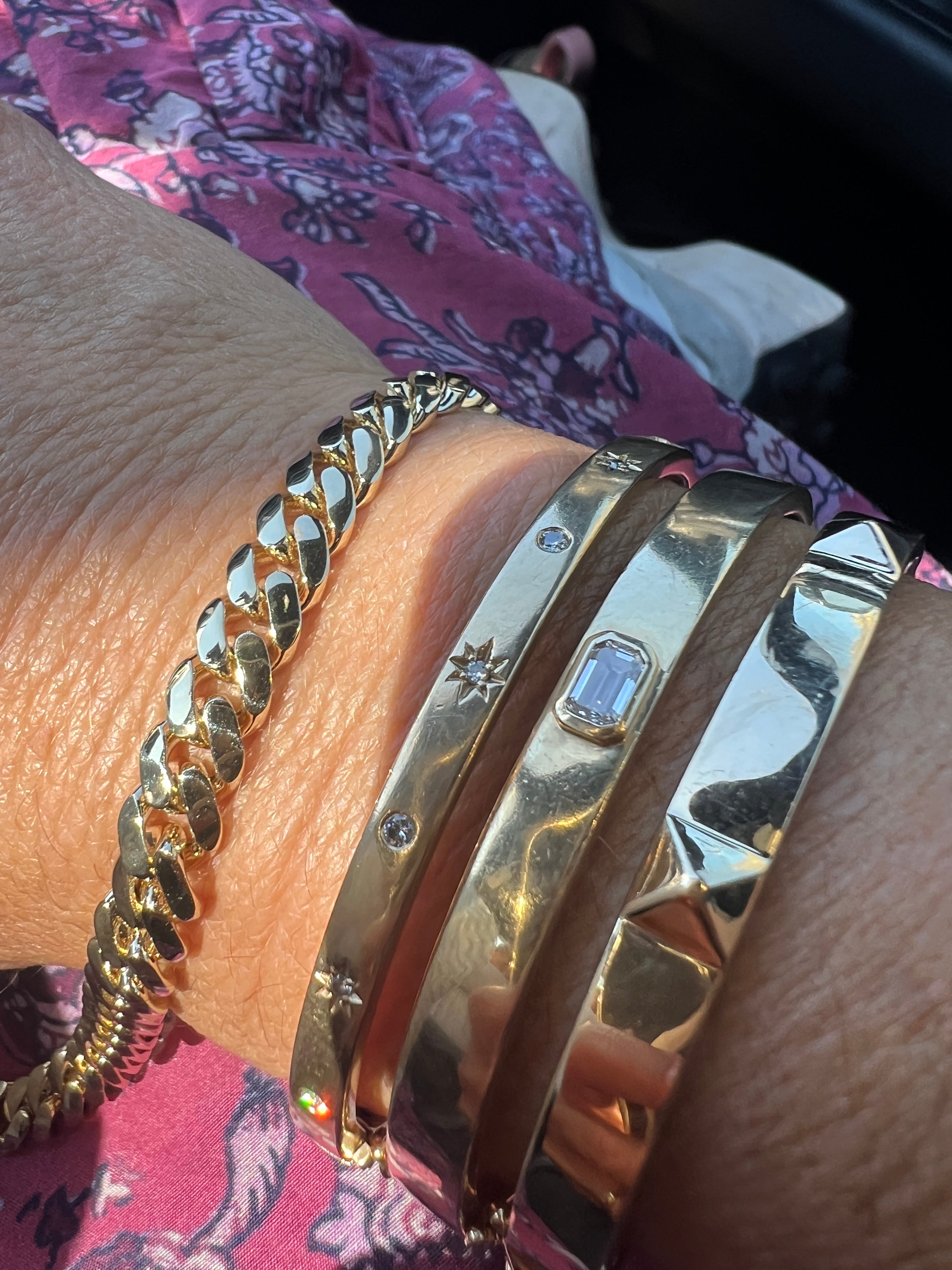 Flat Curb Solid Gold Bracelet