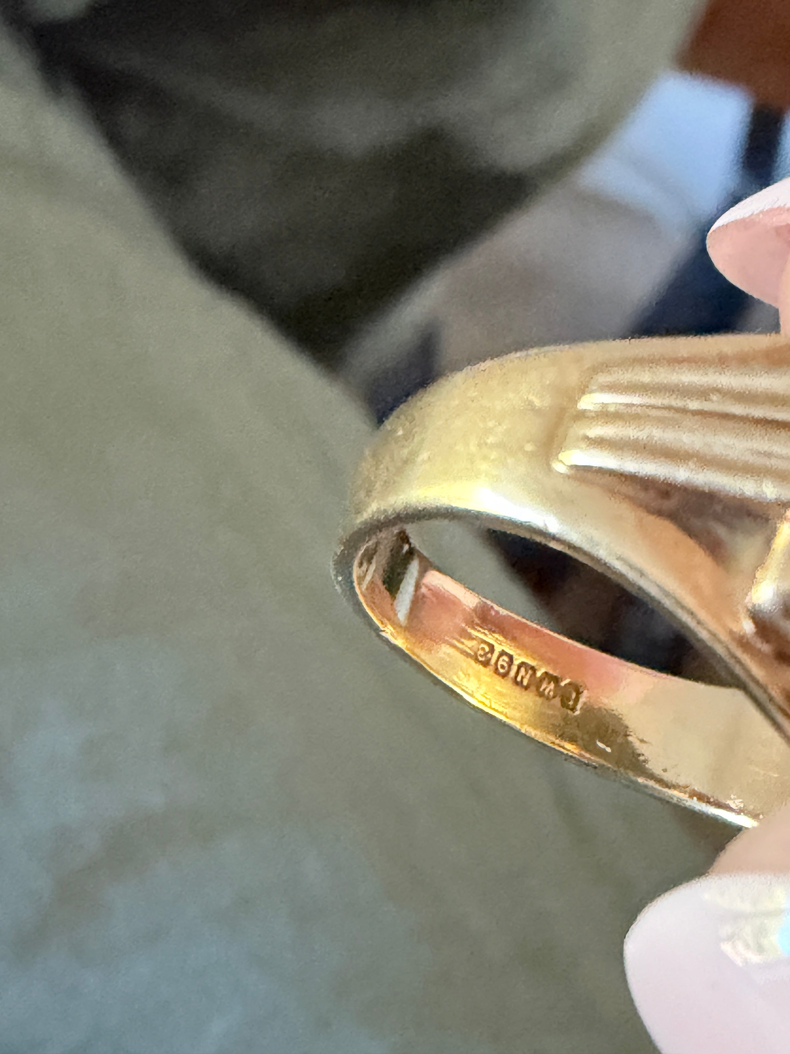 Vintage 9ct Gold Diamond Signet Ring