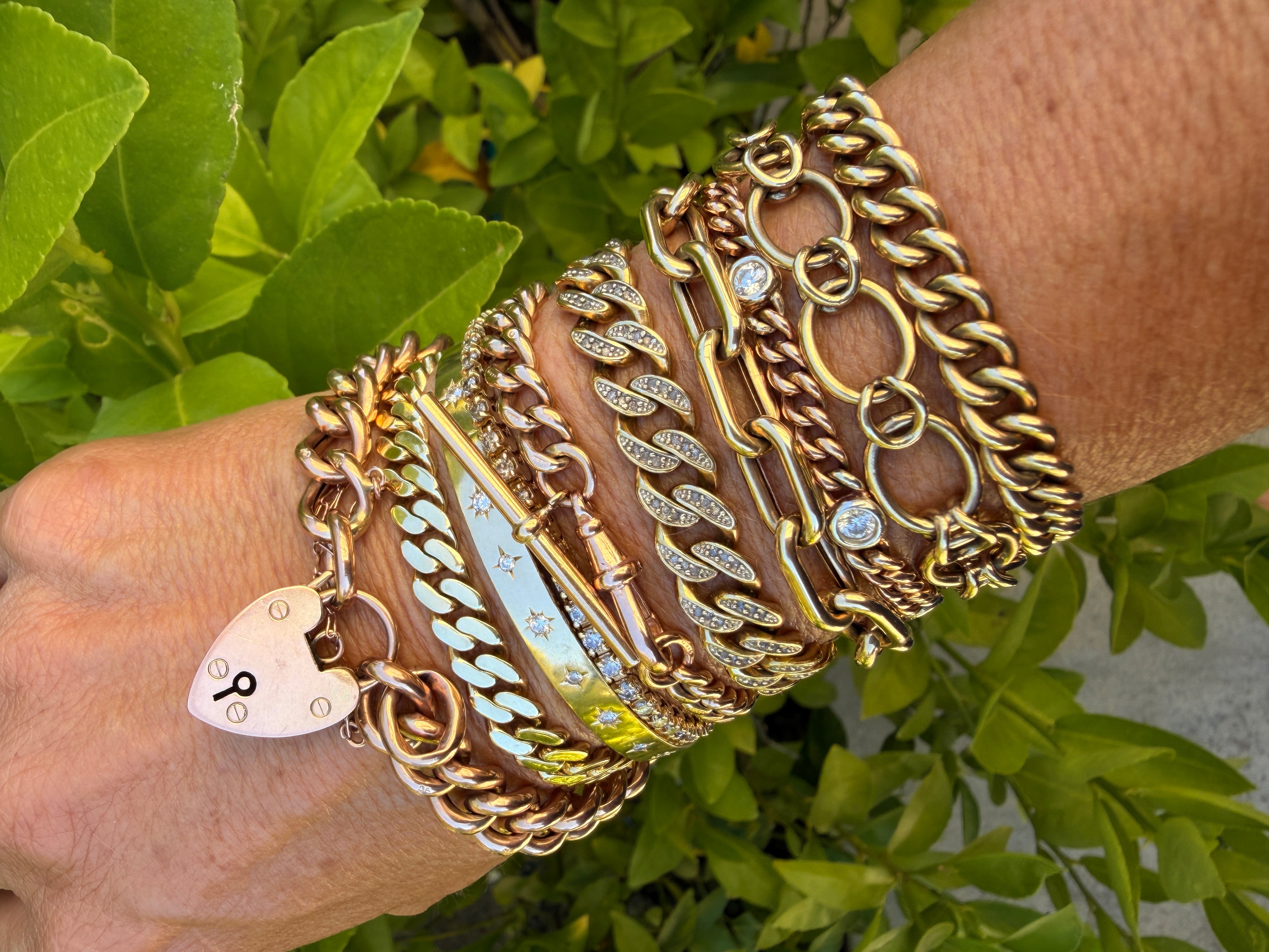 Flat Curb Solid Gold Bracelet