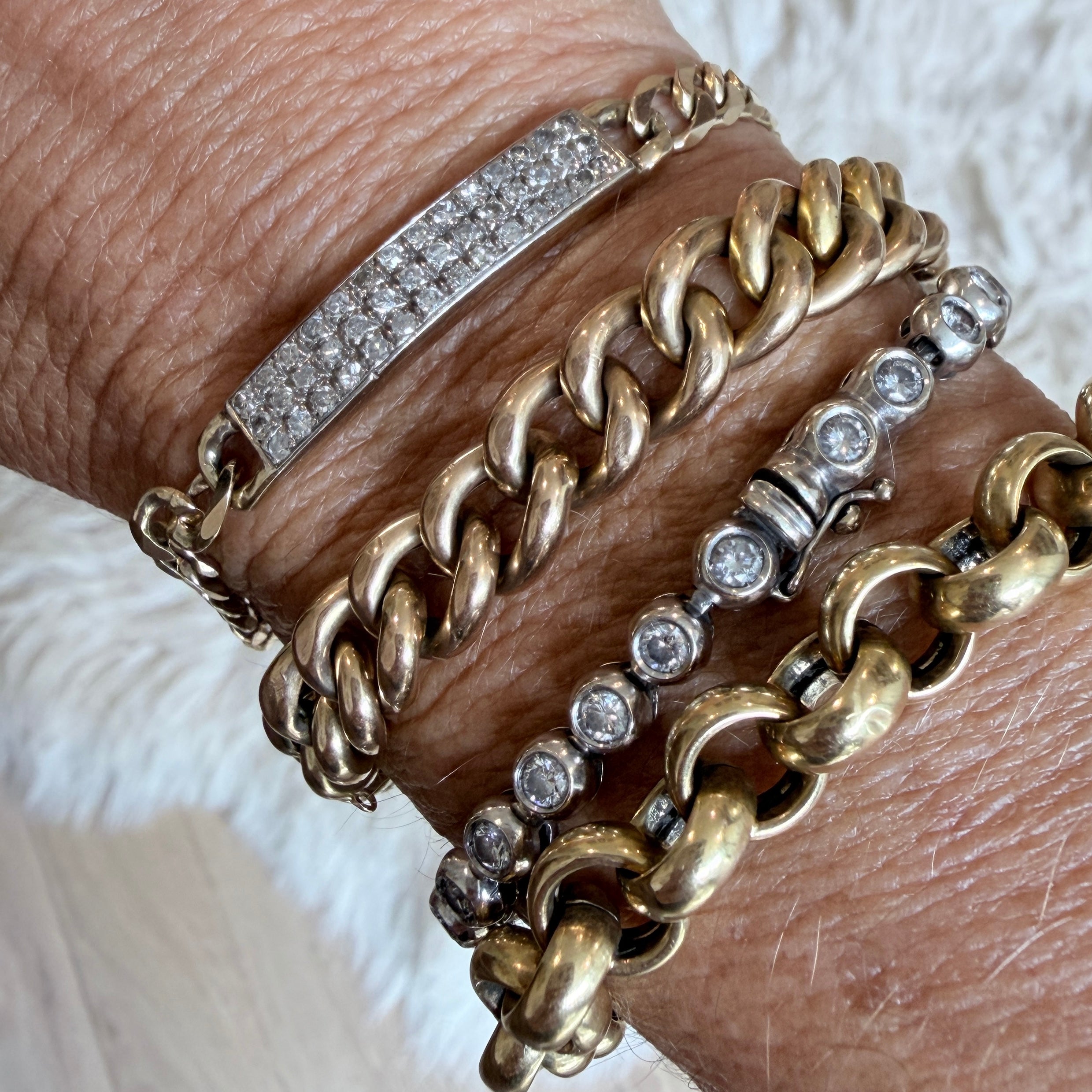 Vintage 9ct Gold & Diamond Curb Bracelet