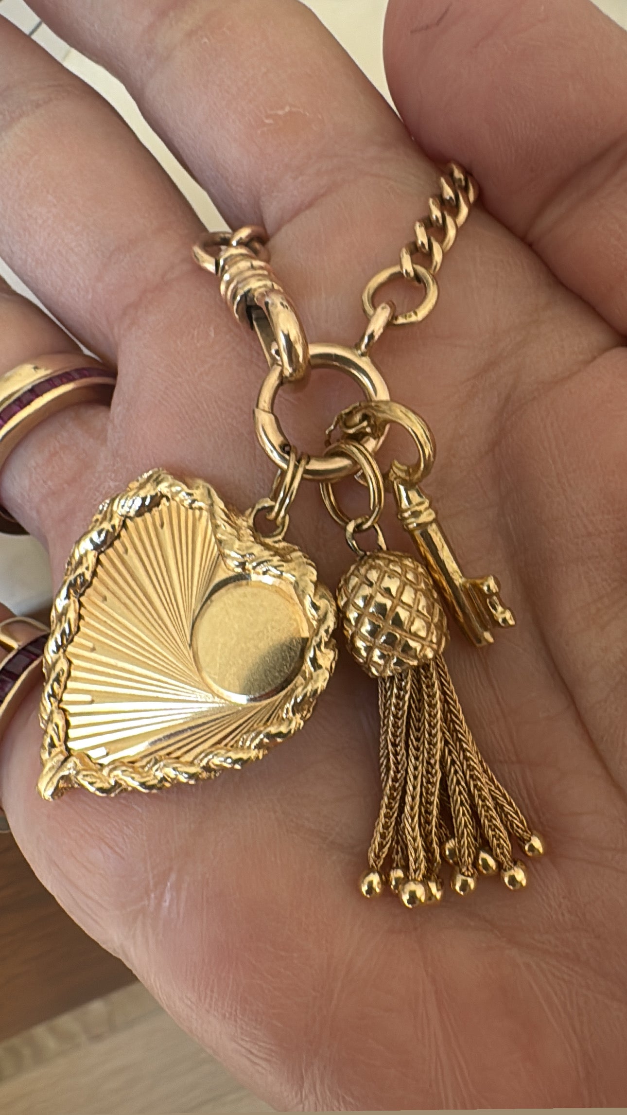 14k Large Engine Turned Heart Pendant