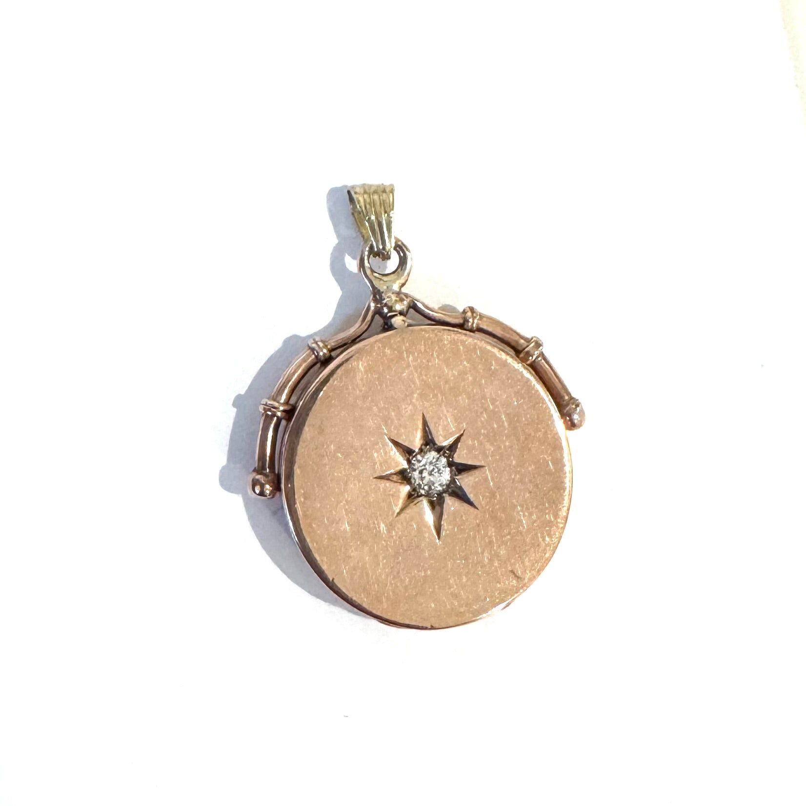 12ct Victorian Star Set Locket
